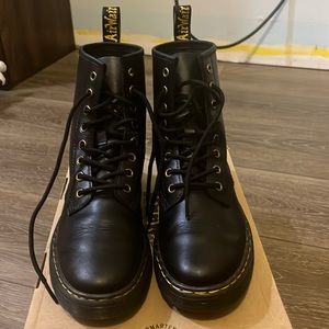 Black ZAVALA Dr.martens